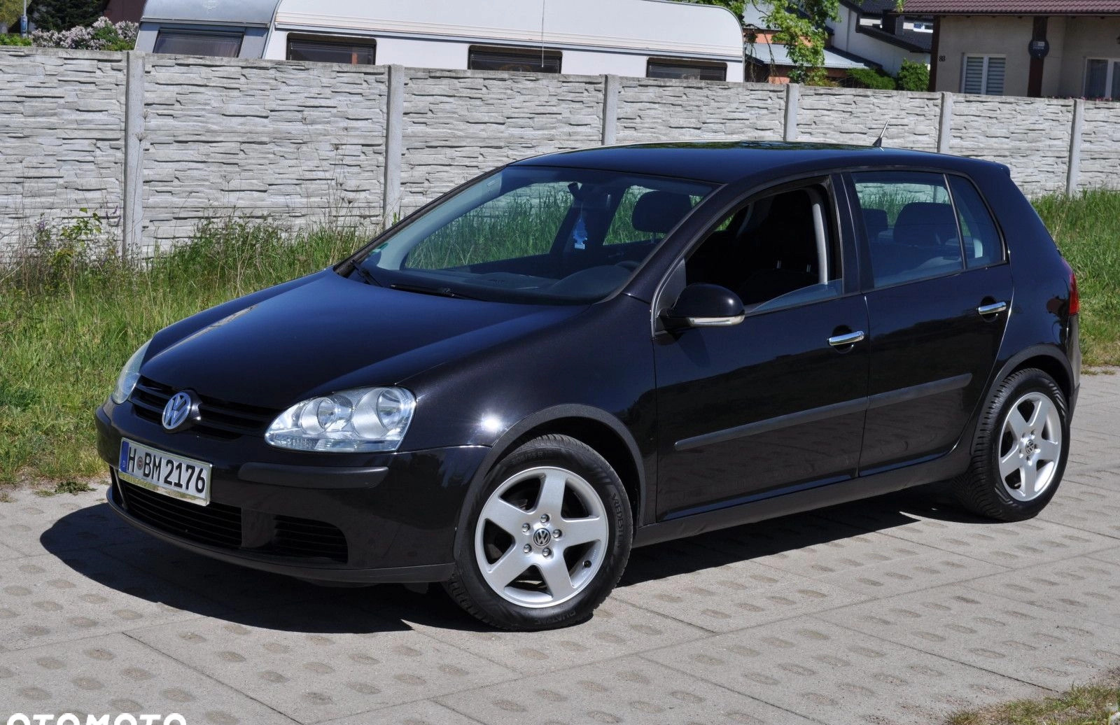 Volkswagen Golf cena 10400 przebieg: 287000, rok produkcji 2005 z Nidzica małe 137